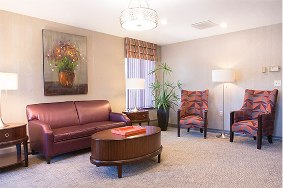 ROYAL OAK NURSING & REHAB CTR nursing home in MIDDLEBURG HEIGHTS, OH - Photo 2 of 5