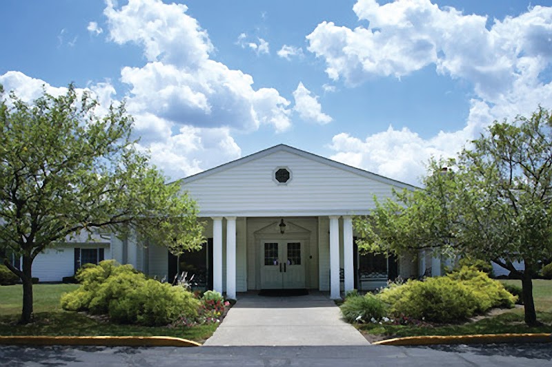 ARBORS AT MIFFLIN nursing home in MANSFIELD, OH - Photo 3 of 5