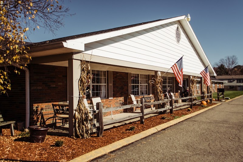 EMBASSY OF CAMBRIDGE nursing home in CAMBRIDGE, OH - Photo 2 of 5