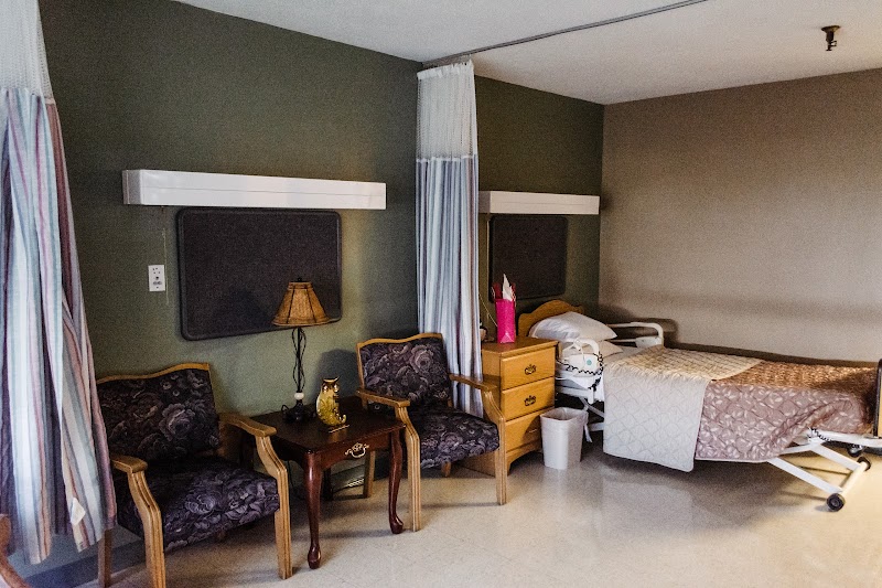 EMBASSY OF CAMBRIDGE nursing home in CAMBRIDGE, OH - Photo 4 of 5