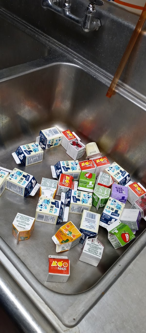 WASHINGTON SQUARE HEALTHCARE CENTER nursing home in WARREN, OH - Photo 1 of 3