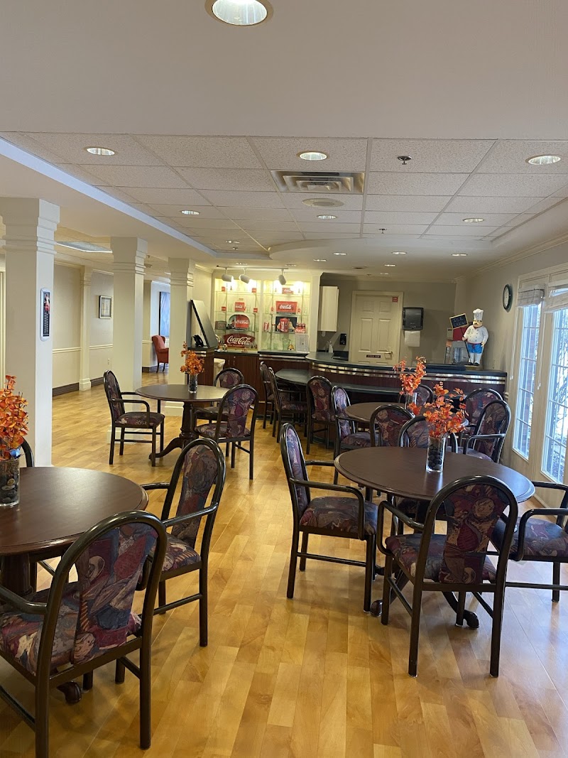 HAWTHORN GLEN NURSING CENTER nursing home in MIDDLETOWN, OH - Photo 3 of 5