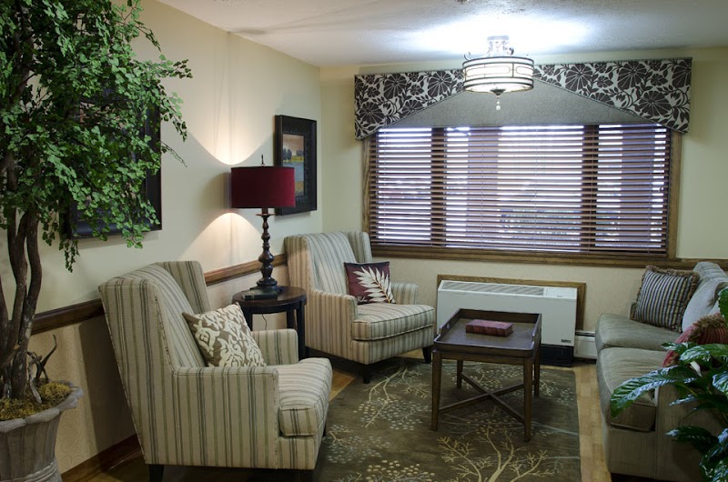 BRIARFIELD MANOR nursing home in YOUNGSTOWN, OH - Photo 3 of 5