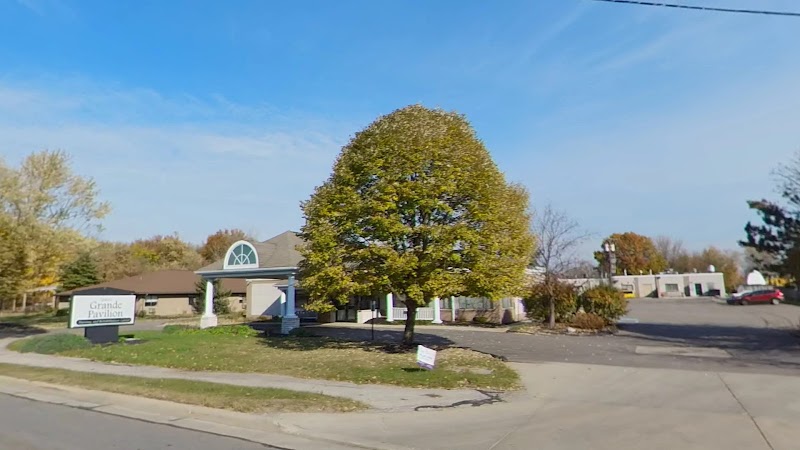 GRANDE OAKS nursing home in OAKWOOD VILLAGE, OH - Photo 4 of 5