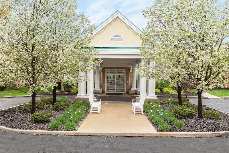 CONTINUING HEALTHCARE OF CUYAHOGA FALLS nursing home in CUYAHOGA FALLS, OH - Photo 2 of 5