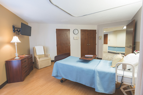 BATH MANOR SPECIAL CARE CENTRE nursing home in AKRON, OH - Photo 3 of 5