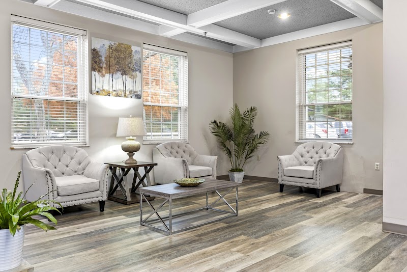 HUDSON ELMS NURSING CENTER nursing home in HUDSON, OH - Photo 2 of 5