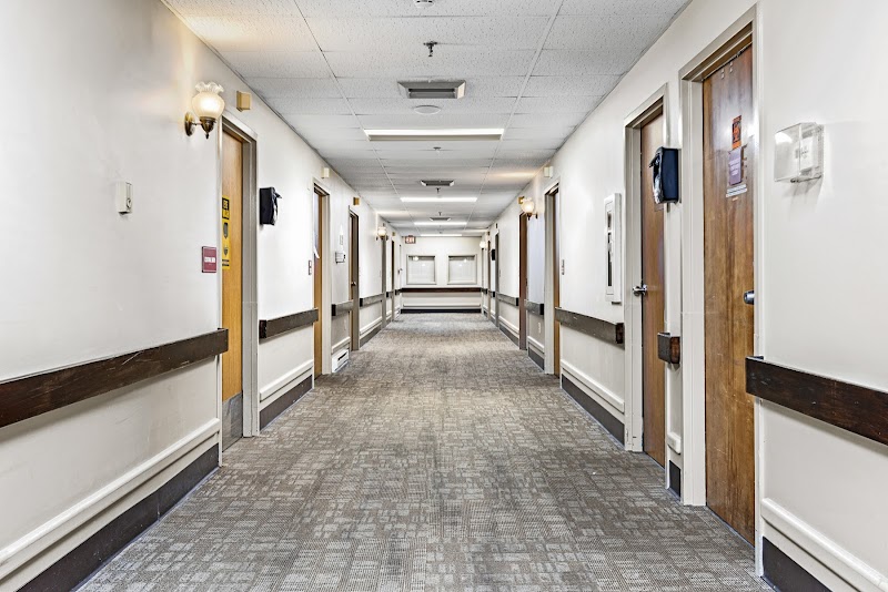 HUDSON ELMS NURSING CENTER nursing home in HUDSON, OH - Photo 3 of 5