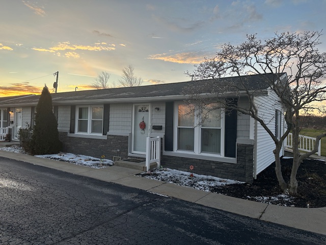 SERENITY SPRING SENIOR LIVING AT ARLINGTON nursing home in ARLINGTON, OH - Photo 4 of 5