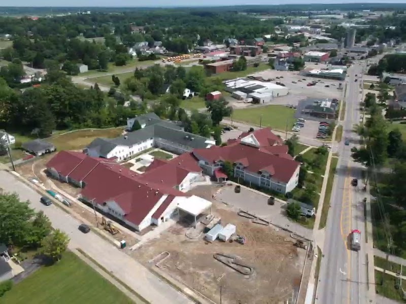 OHMAN FAMILY LIVING AT BRIAR nursing home in MIDDLEFIELD, OH - Photo 3 of 10
