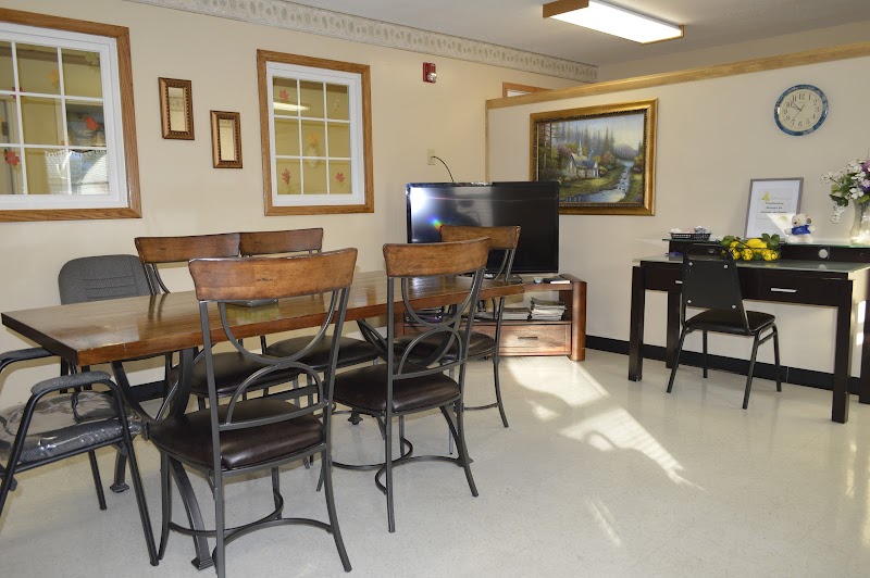 CRYSTAL CARE CENTER OF MANSFIE nursing home in MANSFIELD, OH - Photo 5 of 10