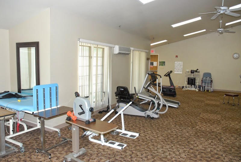 SAPPHIRE REHABILITATION AND CARE CENTER nursing home in COLUMBUS, OH - Photo 3 of 5