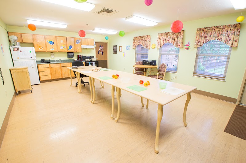 ADMIRAL'S POINTE NURSING & REHABILITATION nursing home in HURON, OH - Photo 3 of 7