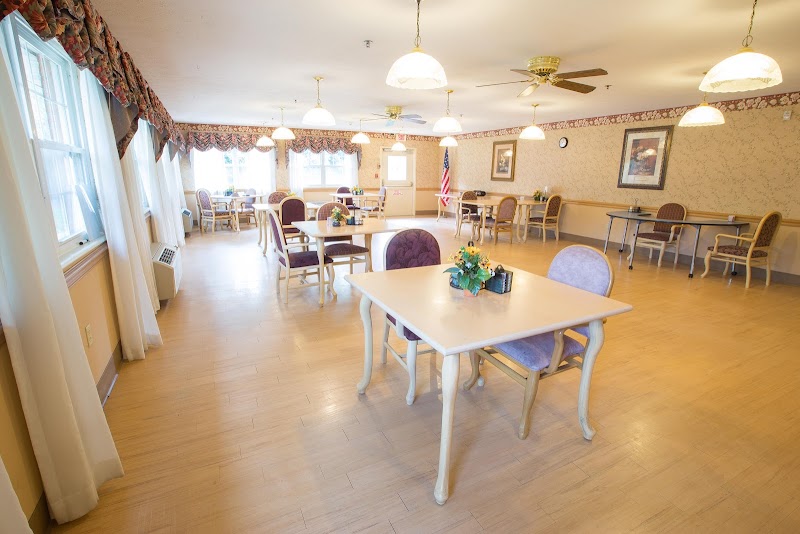 ADMIRAL'S POINTE NURSING & REHABILITATION nursing home in HURON, OH - Photo 4 of 7