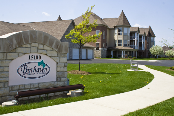 BIRCHAVEN RETIREMENT VILLAGE nursing home in FINDLAY, OH - Photo 4 of 10