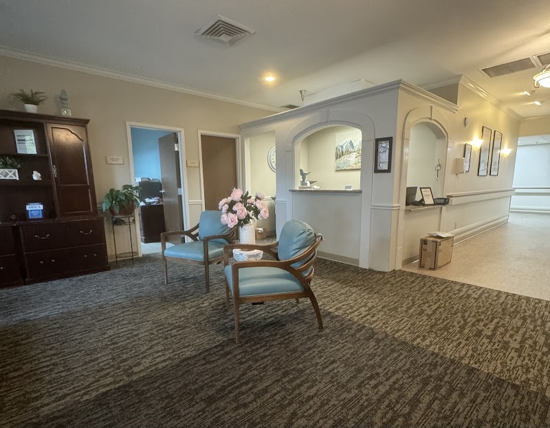 LEXINGTON COURT CARE CENTER nursing home in LEXINGTON, OH - Photo 5 of 5