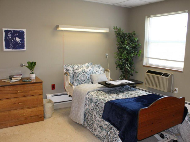 GLENDORA HEALTH CARE CENTER nursing home in WOOSTER, OH - Photo 4 of 5