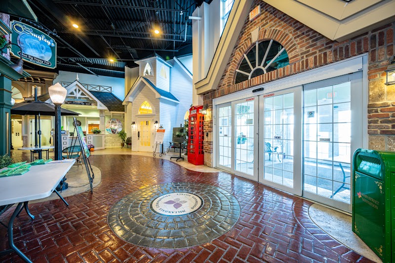 DOVERWOOD VILLAGE nursing home in HAMILTON, OH - Photo 3 of 10