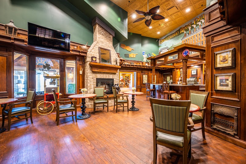 DOVERWOOD VILLAGE nursing home in HAMILTON, OH - Photo 5 of 10