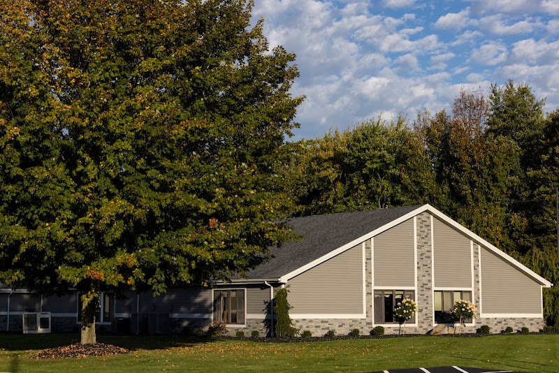 CAPRICE HEALTH CARE CENTER nursing home in NORTH LIMA, OH - Photo 3 of 10