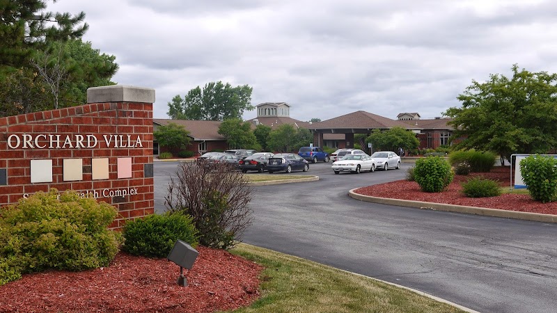 ORCHARD VILLA nursing home in OREGON, OH - Photo 4 of 10