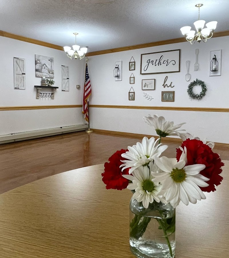 BURTON HEALTH CARE CENTER nursing home in BURTON, OH - Photo 5 of 10