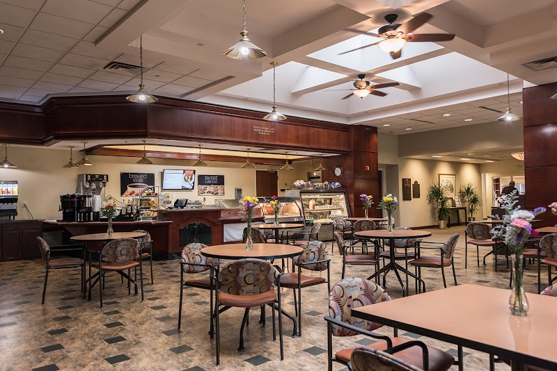 MAJESTIC CARE OF CEDAR VILLAGE. nursing home in MASON, OH - Photo 4 of 5