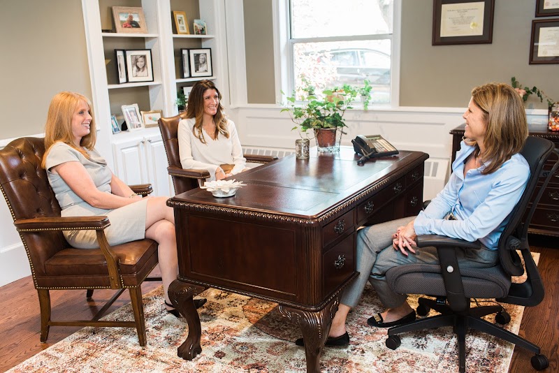 OHMAN FAMILY LIVING AT BLOSSOM nursing home in HUNTSBURG, OH - Photo 4 of 10