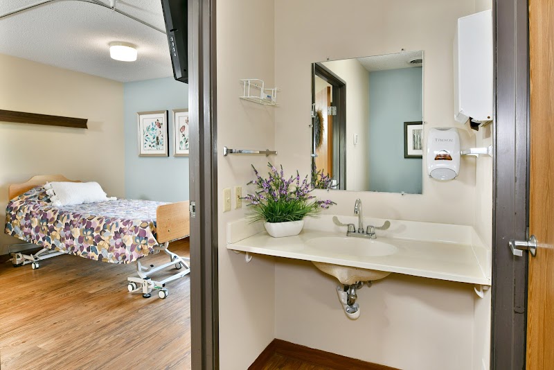 GILLETTE NURSING HOME nursing home in WARREN, OH - Photo 5 of 5