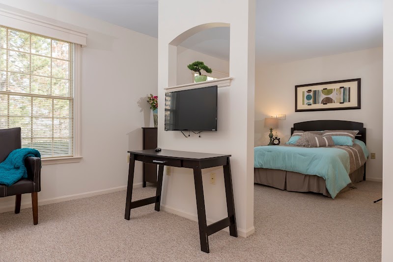 MILL RUN CARE CENTER nursing home in HILLIARD, OH - Photo 4 of 5