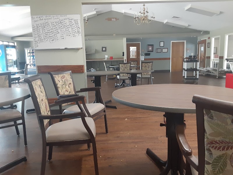 CARECORE AT THE MEADOWS nursing home in CINCINNATI, OH - Photo 4 of 5