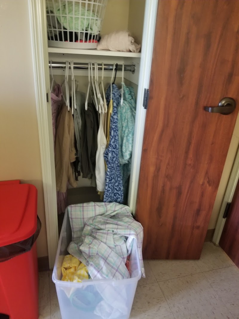 LANFAIR CENTER FOR REHAB & NSG CARE INC nursing home in LANCASTER, OH - Photo 2 of 3