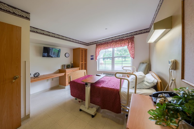 ALTERCARE OF NOBLES POND, INC nursing home in CANTON, OH - Photo 4 of 10