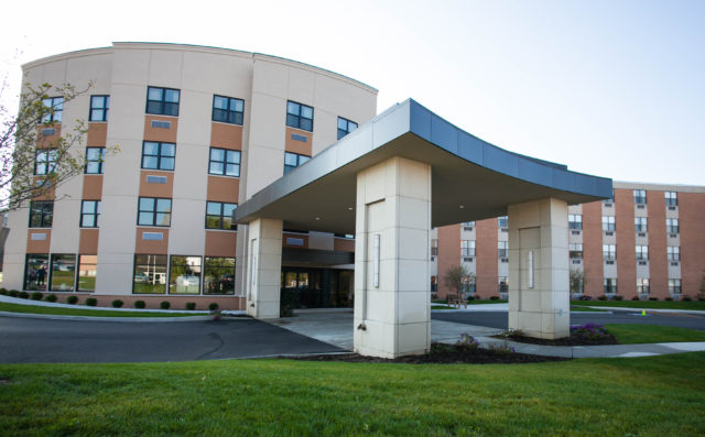 CANTON CHRISTIAN HOME nursing home in CANTON, OH - Photo 2 of 3