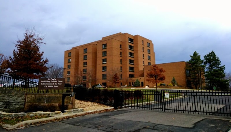 SEVEN ACRES SENIOR LIVING AT CLIFTON nursing home in CINCINNATI, OH - Photo 3 of 10