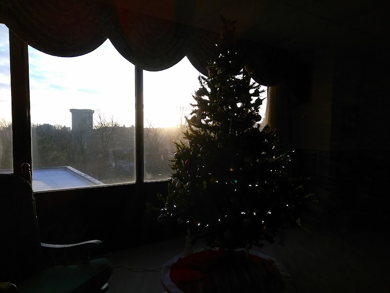 SEVEN ACRES SENIOR LIVING AT CLIFTON nursing home in CINCINNATI, OH - Photo 5 of 10