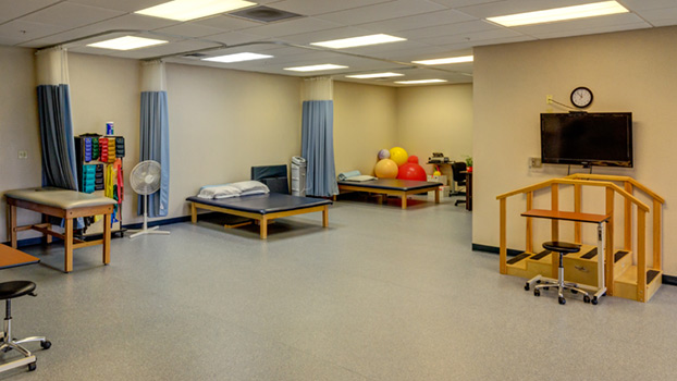 GLENDALE PLACE CARE CENTER nursing home in CINCINNATI, OH - Photo 5 of 10