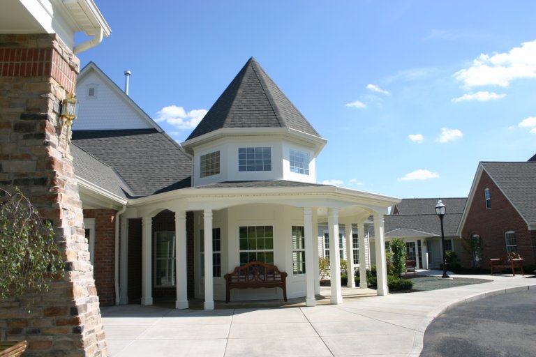 HAMPTON WOODS NURSING CENTER, INC nursing home in POLAND, OH - Photo 4 of 5