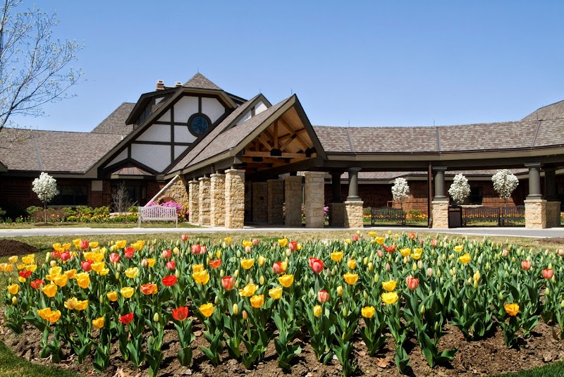 GARDENS OF MCGREGOR AND AMASA STONE nursing home in EAST CLEVELAND, OH - Photo 2 of 10
