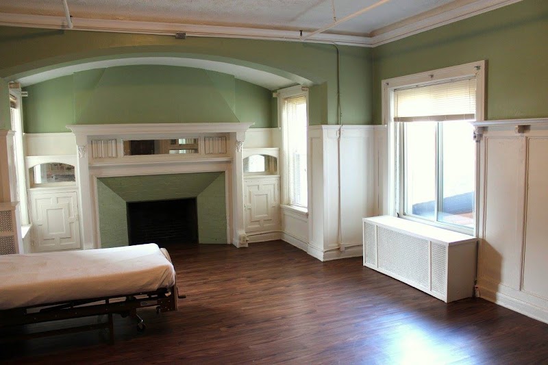 SINGLETON HEALTH CARE CENTER nursing home in CLEVELAND, OH - Photo 3 of 10