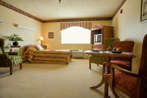 WILLOWS AT BELLEVUE nursing home in BELLEVUE, OH - Photo 3 of 10