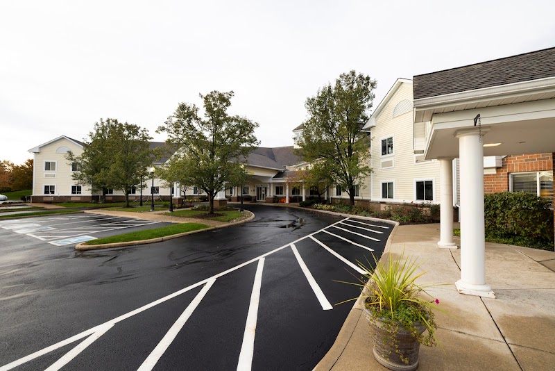 CANTERBURY OF TWINSBURG nursing home in TWINSBURG, OH - Photo 2 of 5