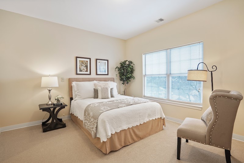 ROBERT A  BARNES CENTER nursing home in REYNOLDSBURG, OH - Photo 3 of 10