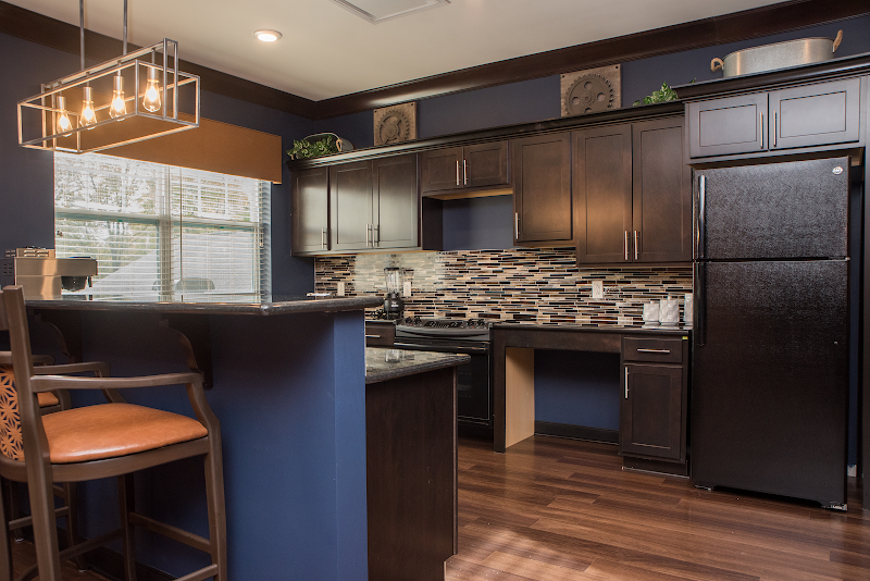 VIOLET SPRINGS HEALTH CAMPUS nursing home in PICKERINGTON, OH - Photo 4 of 5