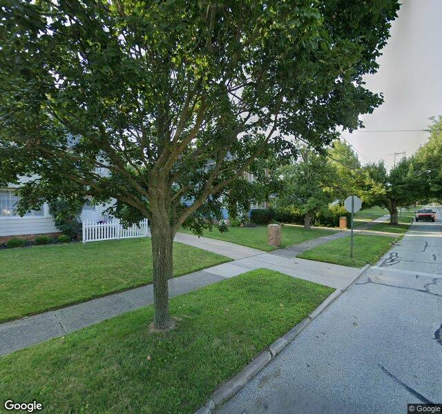 AVENUE AT LYNDHURST nursing home in LYNDHURST, OH - Photo 5 of 5