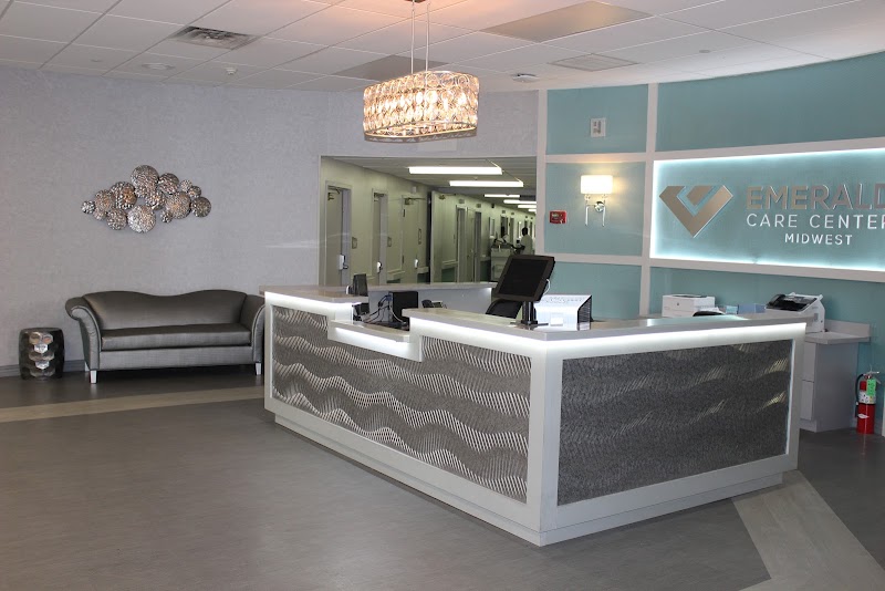 EMERALD CARE CENTER MIDWEST nursing home in MIDWEST CITY, OK - Photo 2 of 5