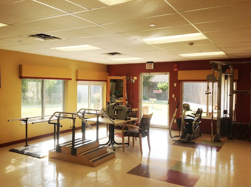 EMERALD CARE CENTER MIDWEST nursing home in MIDWEST CITY, OK - Photo 5 of 5