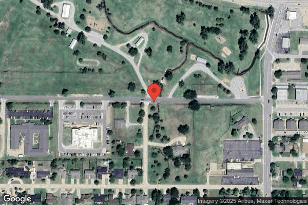 RIVER OAKS SKILLED NURSING AND THERAPY nursing home in EL RENO, OK - Photo 1 of 2