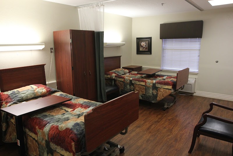 GRACE SKILLED AND NURSING THERAPY NORMAN nursing home in NORMAN, OK - Photo 4 of 10