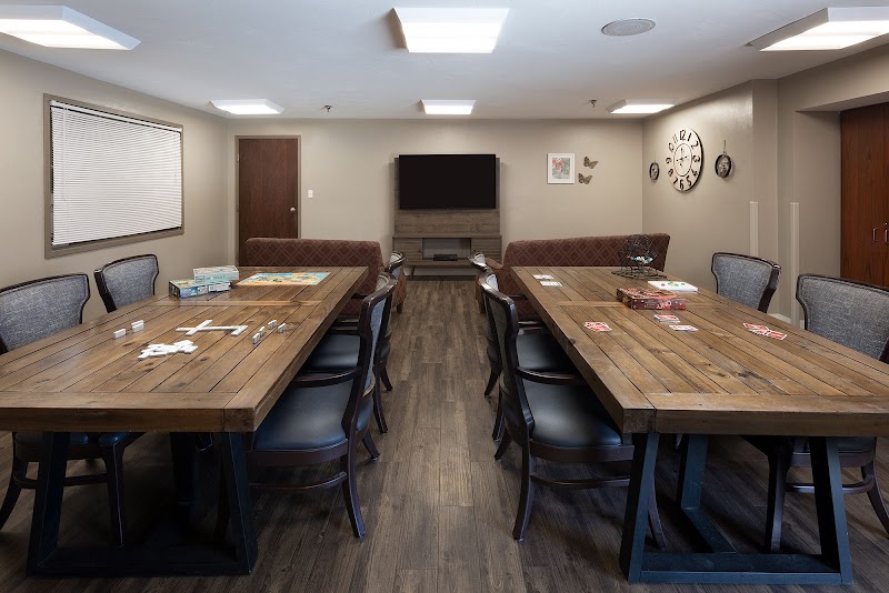 THE TIMBERS SKILLED NURSING AND THERAPY nursing home in EDMOND, OK - Photo 4 of 5